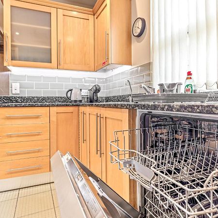 Olive Tale Villa Henley-on-Thames ภายนอก รูปภาพ