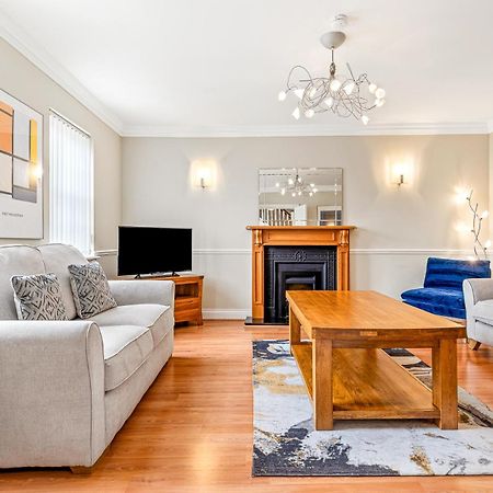 Olive Tale Villa Henley-on-Thames ภายนอก รูปภาพ