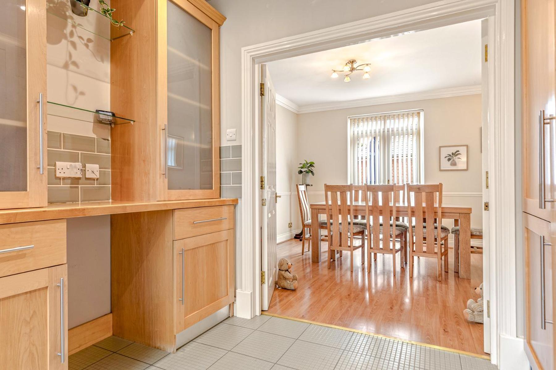Olive Tale Villa Henley-on-Thames ภายนอก รูปภาพ