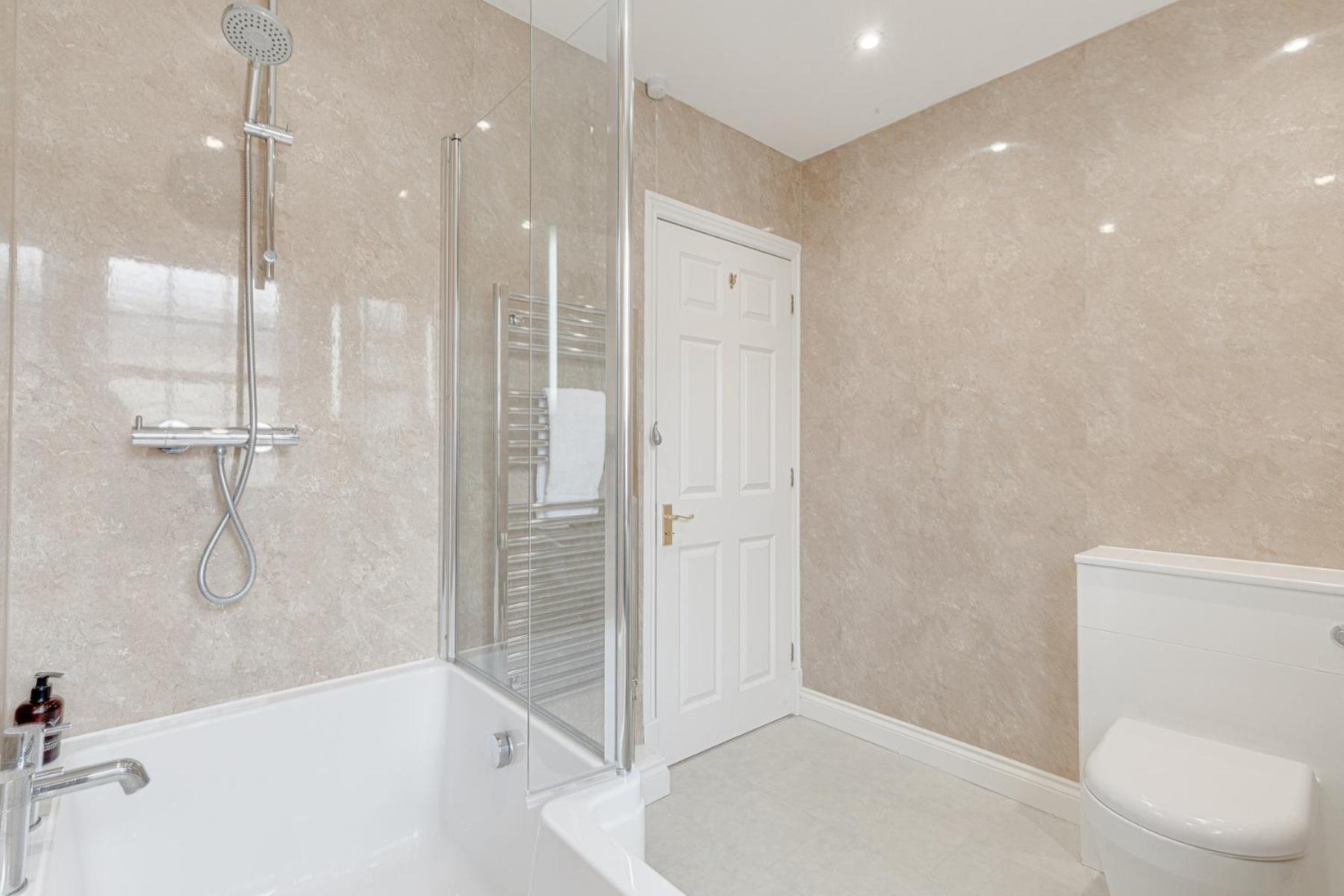 Olive Tale Villa Henley-on-Thames ภายนอก รูปภาพ
