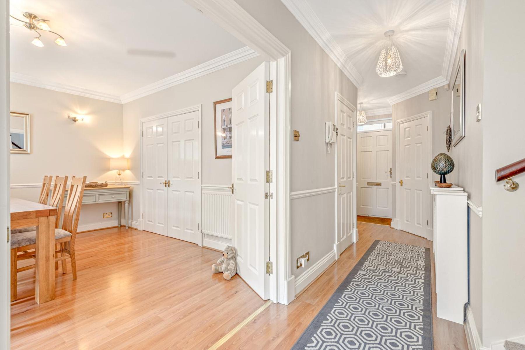 Olive Tale Villa Henley-on-Thames ภายนอก รูปภาพ